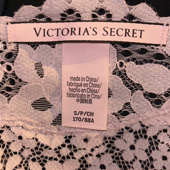 NWOT Victoria's Secret Body by Victoria Lace Romper - Picture 6 of 11